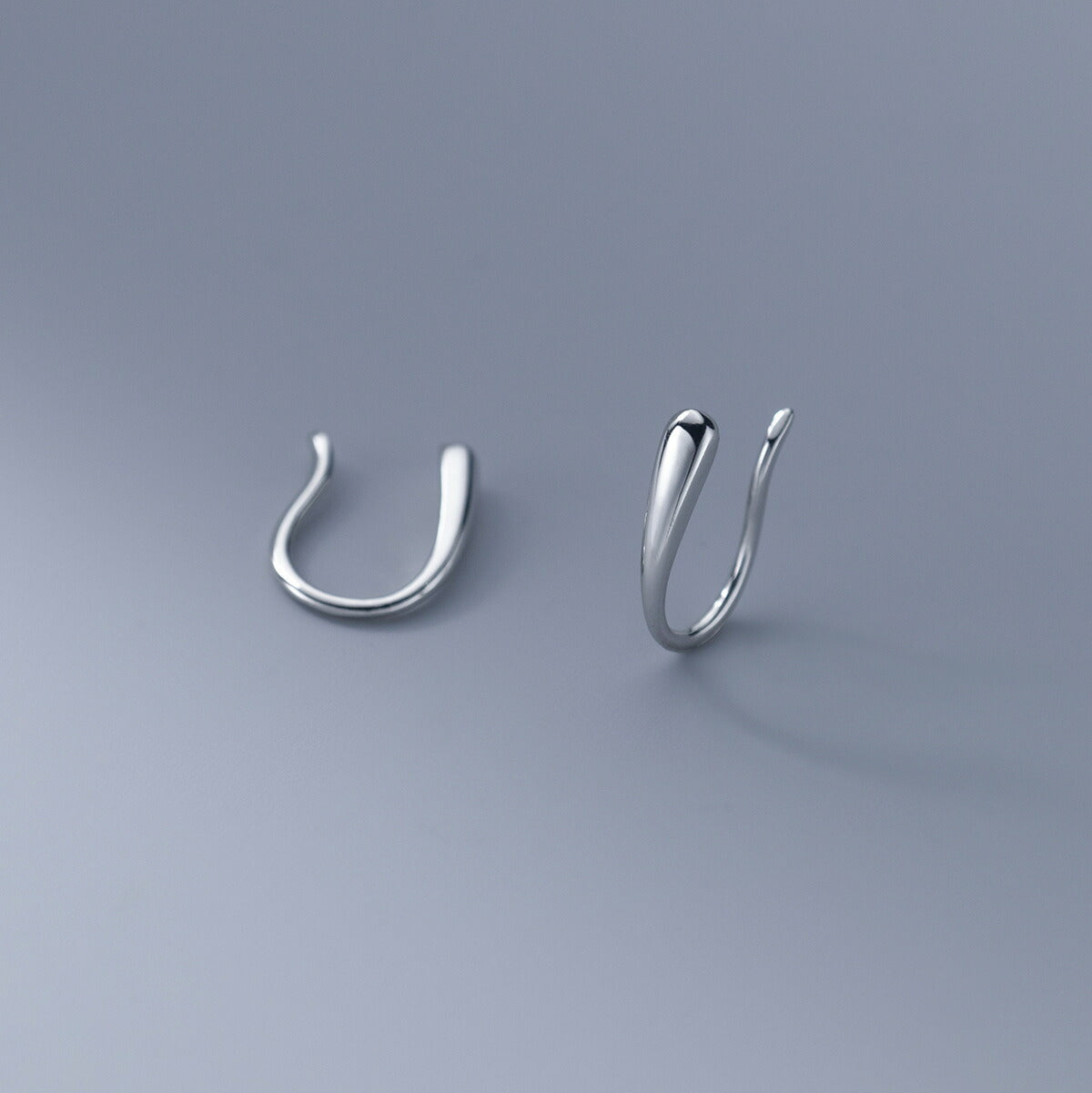 ピアス ドロップ 小さい フック シンプル ファーストピアス 金属アレルギー シルバー ミニ シルバー925 アレルギー対応 20G 仕事用 小さいピアス つけっぱなしピアス シンプルピアス セカンドピアス 軟骨ピアス アレルギー対応ピアス 仕事
