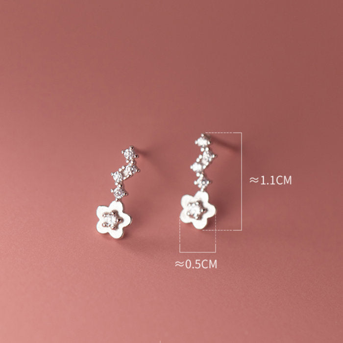ピアス フラワー 花 小さい キュービックジルコニア シンプル 軟骨 金属アレルギー シルバー 小さめ ミニ シルバー925 アレルギー対応 20G 仕事用 フラワーピアス 花ピアス つけっぱなしピアス シンプルピアス アレルギー対応ピアス 仕事