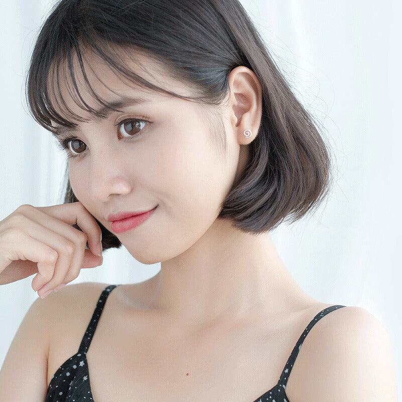 ピアス 渦巻 小さい うずまき 渦巻き シンプル 軟骨 金属アレルギー シルバー 小さめ ミニ シルバー925 アレルギー対応 20G 小さいピアス 渦巻ピアス うずまきピアス シンプルピアス セカンドピアス 軟骨ピアス アレルギー対応ピアス 仕事