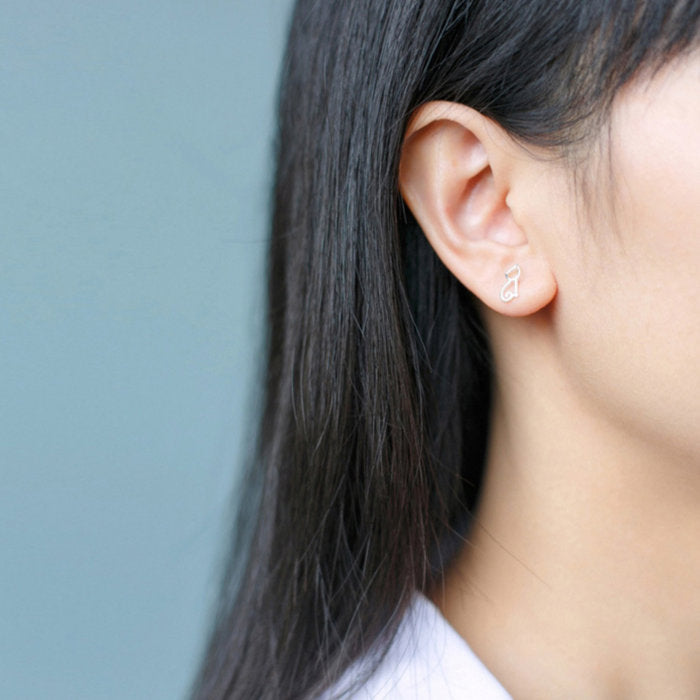 ピアス 猫 小さい シンプル 軟骨 金属アレルギー シルバー 小さめ ミニ シルバー925 アレルギー対応 20G 仕事用 小さいピアス シンプルピアス セカンドピアス 軟骨ピアス 仕事