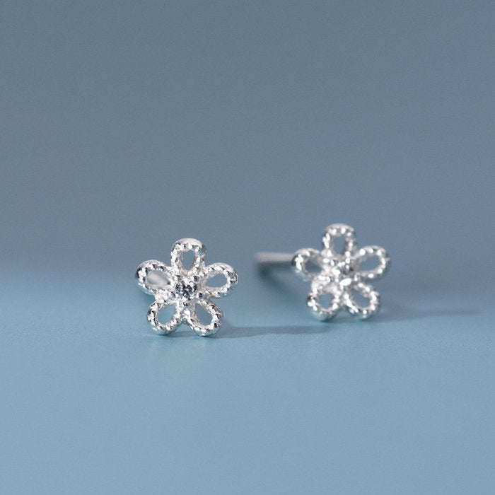 ピアス フラワー 花 シルバーストーン 小さい シンプル 軟骨 金属アレルギー シルバー 小さめ ミニ シルバー999 アレルギー対応 20G 仕事用 小さいピアス シンプルピアス セカンドピアス 軟骨ピアス 仕事