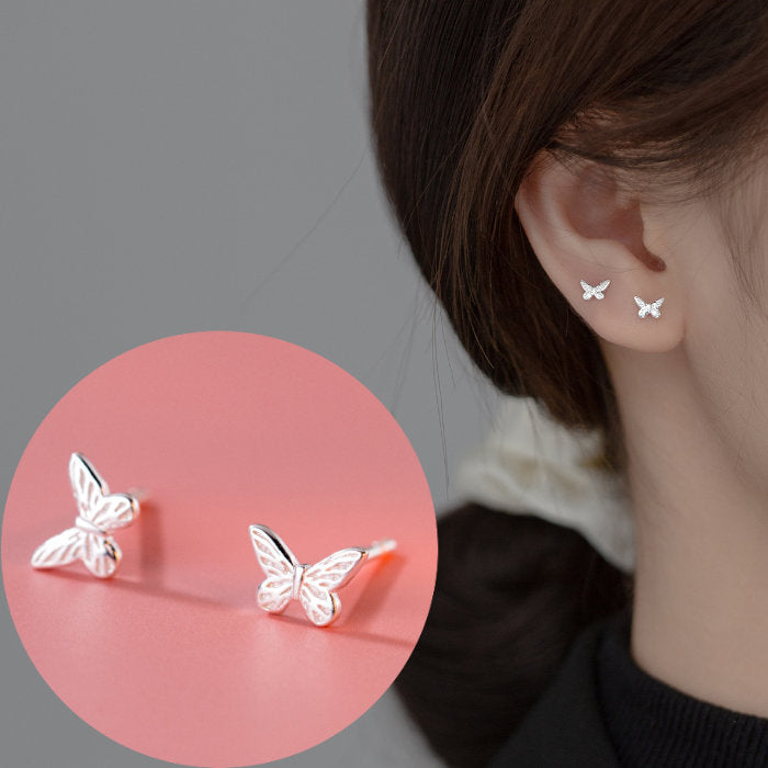 ピアス 蝶々 ちょうちょ 小さい シンプル 軟骨 金属アレルギー シルバー 小さめ ミニ シルバー925 アレルギー対応 20G 仕事用 小さいピアス シンプルピアス セカンドピアス 軟骨ピアス 仕事