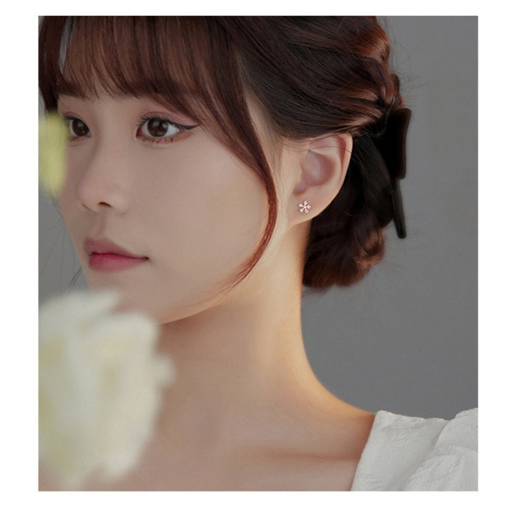 ピアス 花 フラワー ローズゴールド 小さい シンプル 軟骨 金属アレルギー シルバー999 アレルギー対応 20G 仕事用 小さいピアス シンプルピアス セカンドピアス