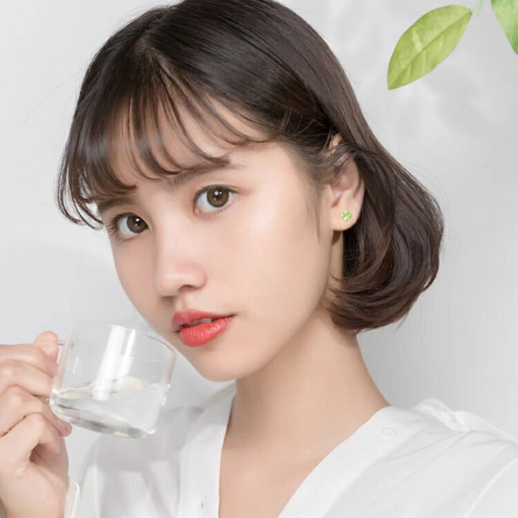 【四つ葉のクローバーピアス】 シルバー925 ピアス クローバー 四葉 幸せを呼ぶ シンプル デザイン モチーフ アレルギー対応 レディース 女性