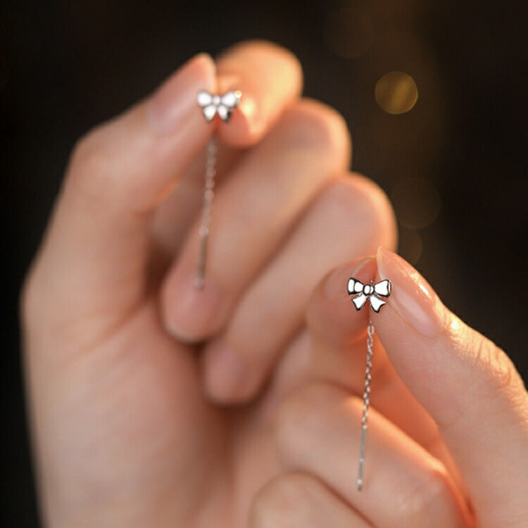 【リボンモチーフのチェーンピアス】 シルバー999 チェーンピアス シンプル リボン ピアス 金属アレルギー対応 チェーン レディース 女性 かわいい