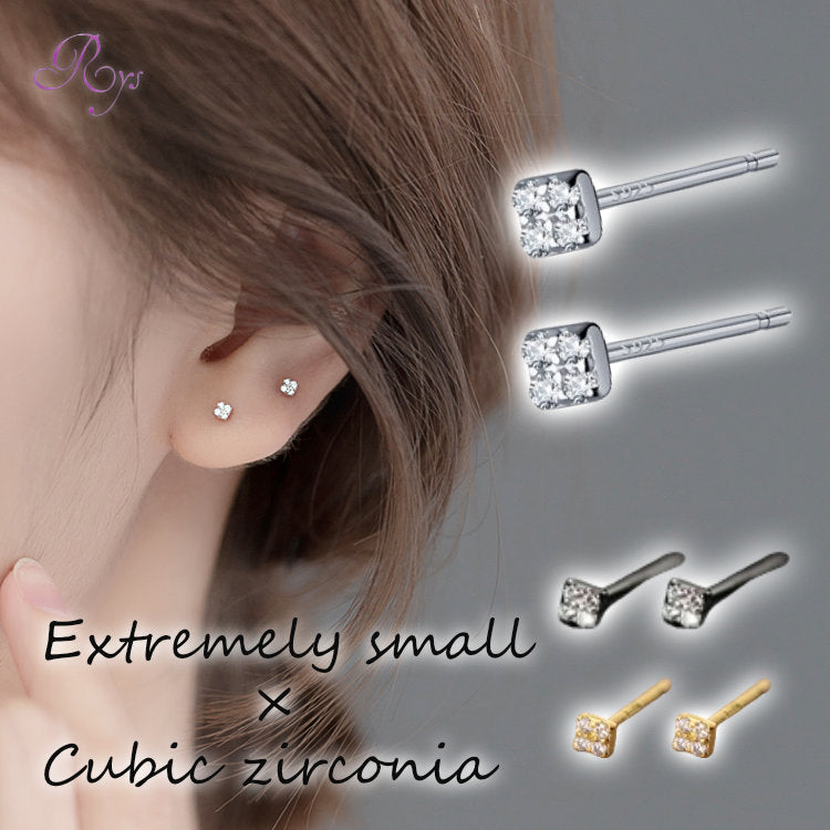 ミニピアス　Silver925　クリアストーン