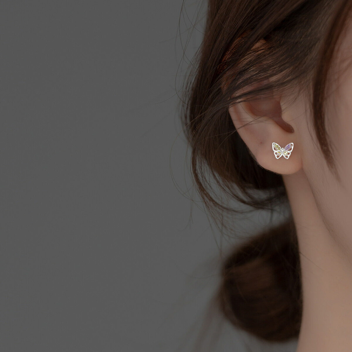 ピアス 蝶々 ちょうちょ 蝶 ストーン シンプル 軟骨 金属アレルギー シルバー 小さめ シルバー925 アレルギー対応 20G 仕事用 シンプルピアス セカンドピアス 軟骨ピアス アレルギー対応ピアス 仕事