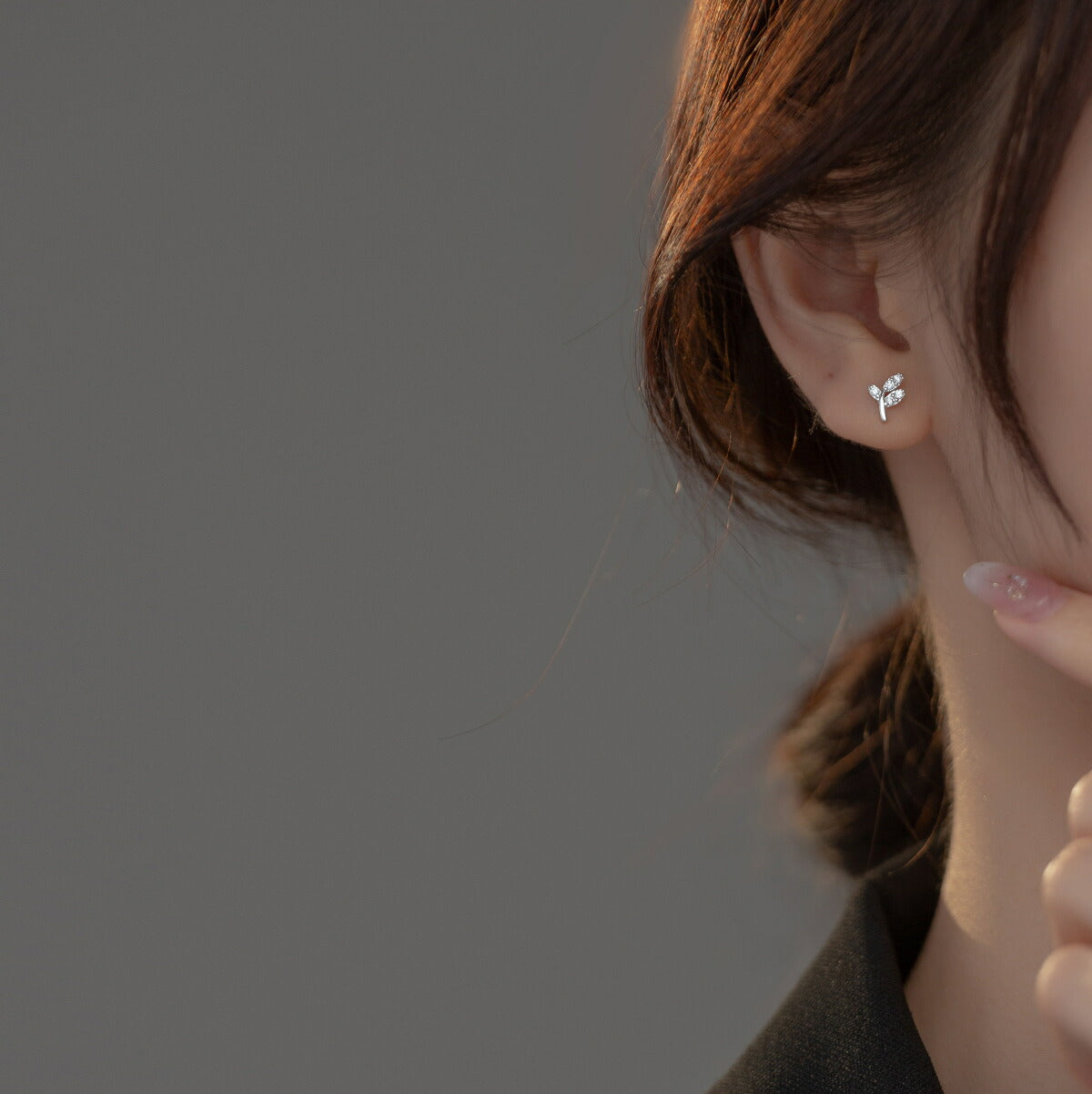 ピアス リーフ 小さい 葉っぱ シンプル 軟骨 金属アレルギー シルバー 小さめ ミニ シルバー925 アレルギー対応 20G 仕事用 小さいピアス リーフピアス 葉っぱピアス シンプルピアス セカンドピアス 軟骨ピアス アレルギー対応ピアス 仕事