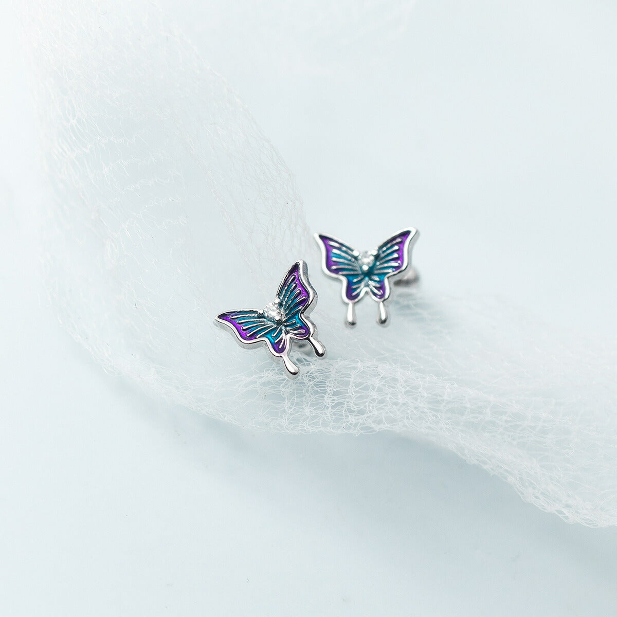 ピアス ボディピアス 1ピース 蝶々 ちょうちょ シンプル 軟骨 ボディ 金属アレルギー シルバー 小さめ ミニ シルバー925 アレルギー対応 20G 仕事用 ちょうちょピアス 蝶々ピアス 蝶ピアス シンプルピアス セカンドピアス 仕事