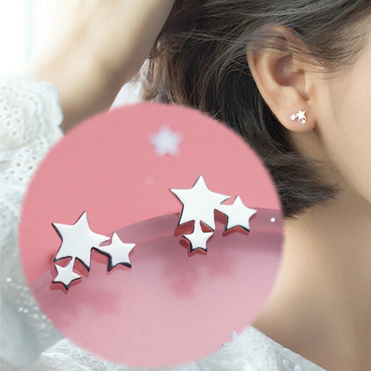 ピアス 三つ星 小さい 星 スター シンプル 軟骨 金属アレルギー シルバー 小さめ ミニ シルバー925 アレルギー対応 20G 仕事用 小さいピアス つけっぱなしピアス シンプルピアス セカンドピアス 軟骨ピアス アレルギー対応ピアス 仕事