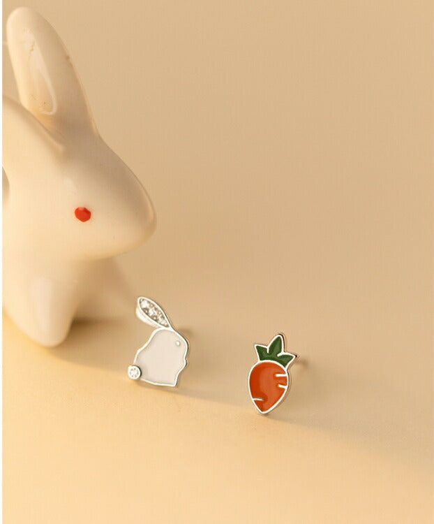 ピアス うさぎ にんじん シンプル 軟骨 金属アレルギー シルバー 小さめ シルバー925 アレルギー対応 20G 仕事用 小さいピアス うさぎピアス つけっぱなしピアス シンプルピアス セカンドピアス 軟骨ピアス アレルギー対応ピアス 仕事