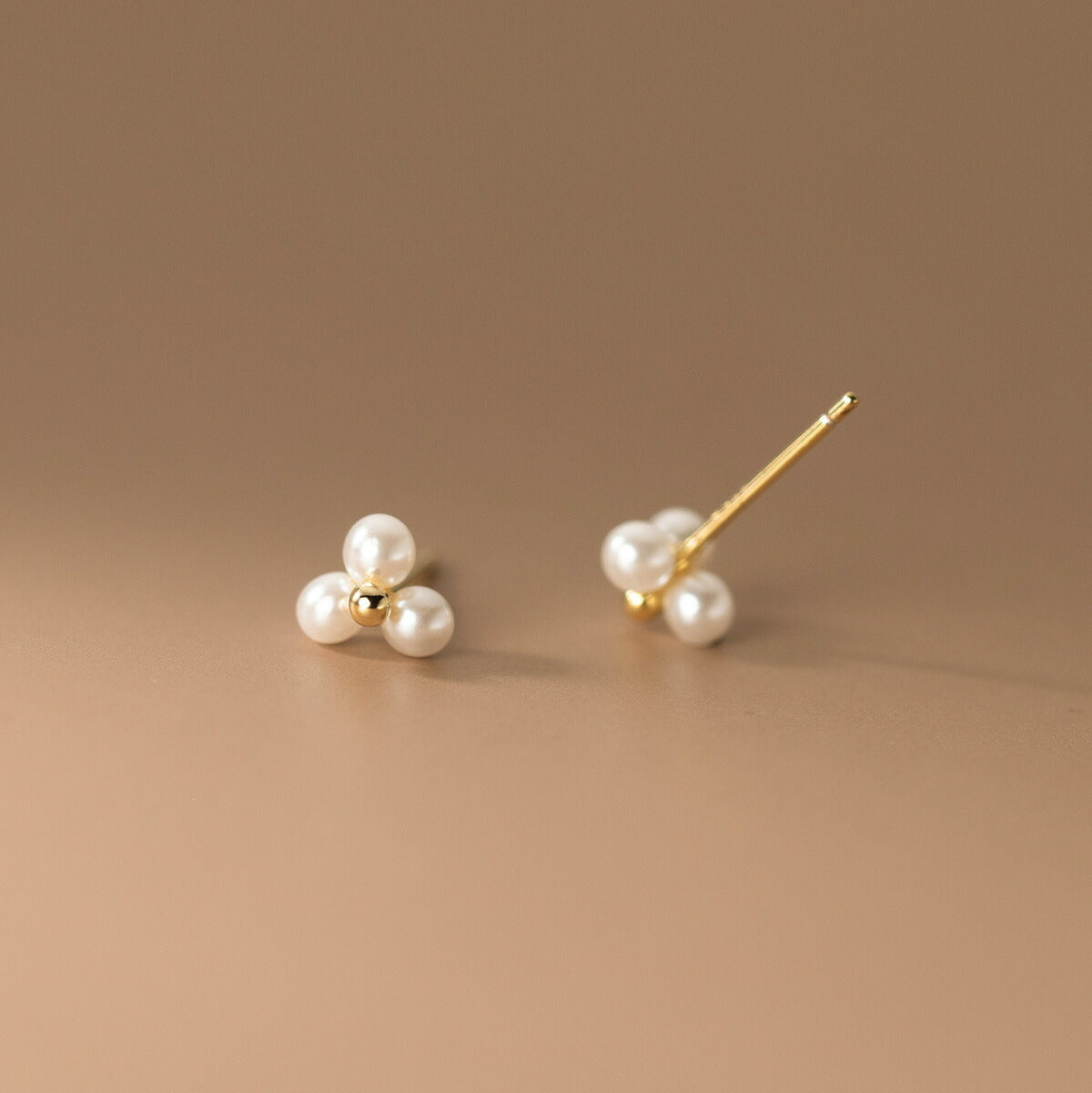 ピアス 人工パール 真珠 シンプル 軟骨 金属アレルギー シルバー 小さめ シルバー925 アレルギー対応 20G 仕事用 小さいピアス パールピアス つけっぱなしピアス シンプルピアス セカンドピアス 軟骨ピアス アレルギー対応ピアス 仕事