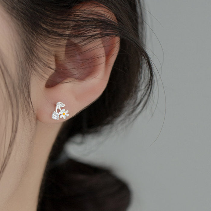 ピアス フラワー さくらんぼ 花 シンプル 軟骨 金属アレルギー シルバー 小さめ ミニ シルバー925 アレルギー対応 20G 仕事用 小さいピアス シンプルピアス キュービックジルコニア 仕事