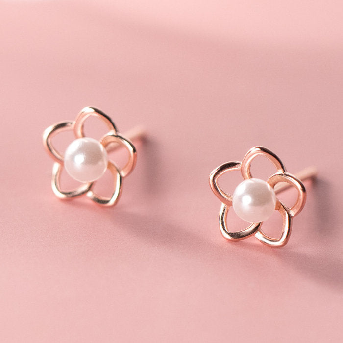 ピアス 花 フラワー つけっぱなし 小さい シンプル 軟骨 金属アレルギー シルバー 小さめ ミニ シルバー925 アレルギー対応 20G 仕事用 小さいピアス シンプルピアス セカンドピアス 軟骨ピアス 仕事