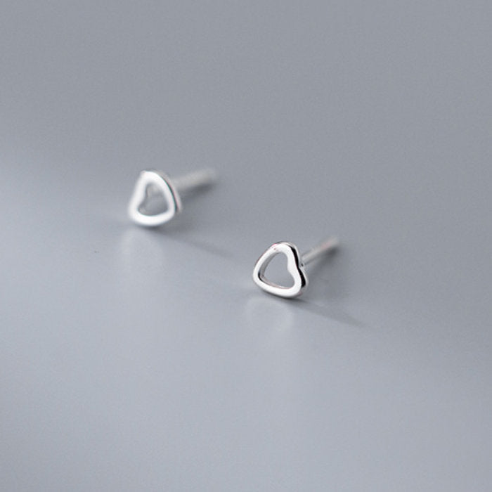 ピアス ハート 小さい シンプル 軟骨 金属アレルギー シルバー 小さめ ミニ シルバー925 アレルギー対応 20G 仕事用 小さいピアス シンプルピアス セカンドピアス 軟骨ピアス 仕事