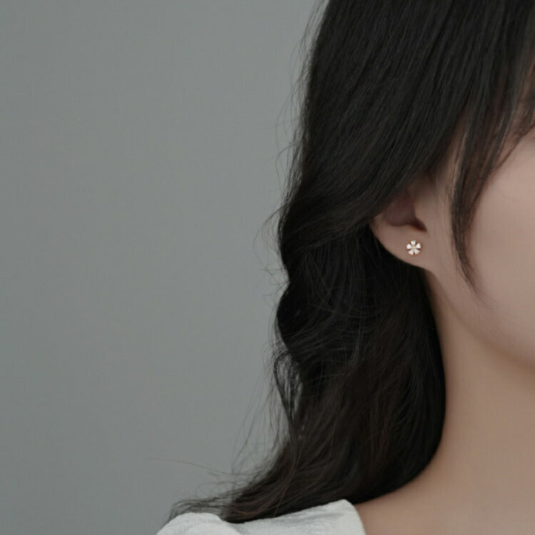 フラワーストーンピアス Silver999 シルバー ゴールド ピアス フラワー お花 アレルギー対応 20G シンプル かわいい 華奢 レディース 女性 金属アレルギー