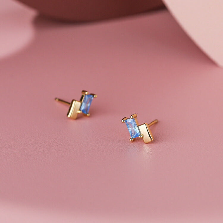 一粒スクエアストーンシルバーピアス シルバー925 ピアス ブルー オレンジ シルバー スクエア  20G 金属アレルギー 小さい かわいい レディース 女性 シンプル