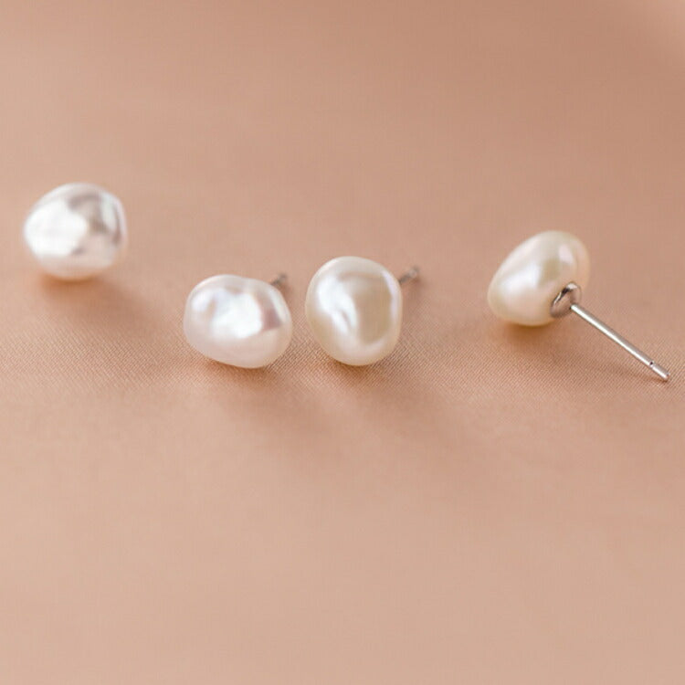 いびつなパールが可愛いバロックパールピアス シルバー925ポスト パールピアス バロックパール 淡水パール ホワイト 8mm アレルギー対応 左右非対称