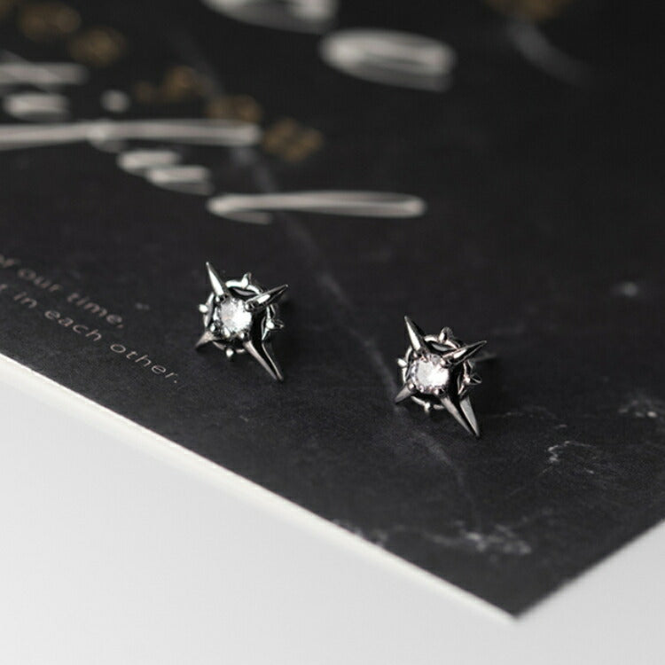 北極星モチーフピアス シルバー925 アレルギー対応 ブラック シルバー ピアス 北極星 天体 星 スター シンプル キュービックジルコニア メンズ レディース 男性 女性