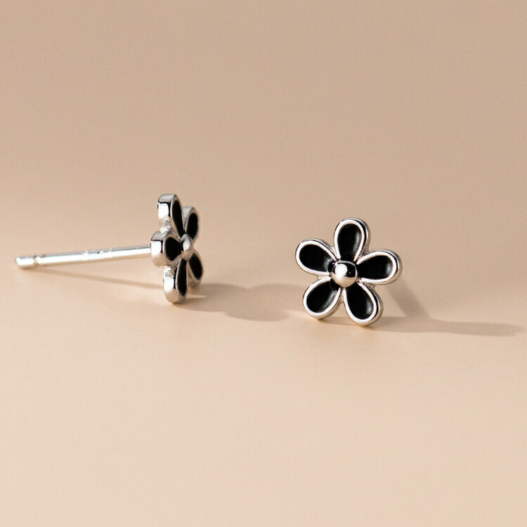 ブラックフラワーピアス シルバー925 金属アレルギー対応 ピアス シンプル フラワー 花 ブラック シルバー ゴールド レディース 女性 かわいい キュート カジュアル シンプルピアス