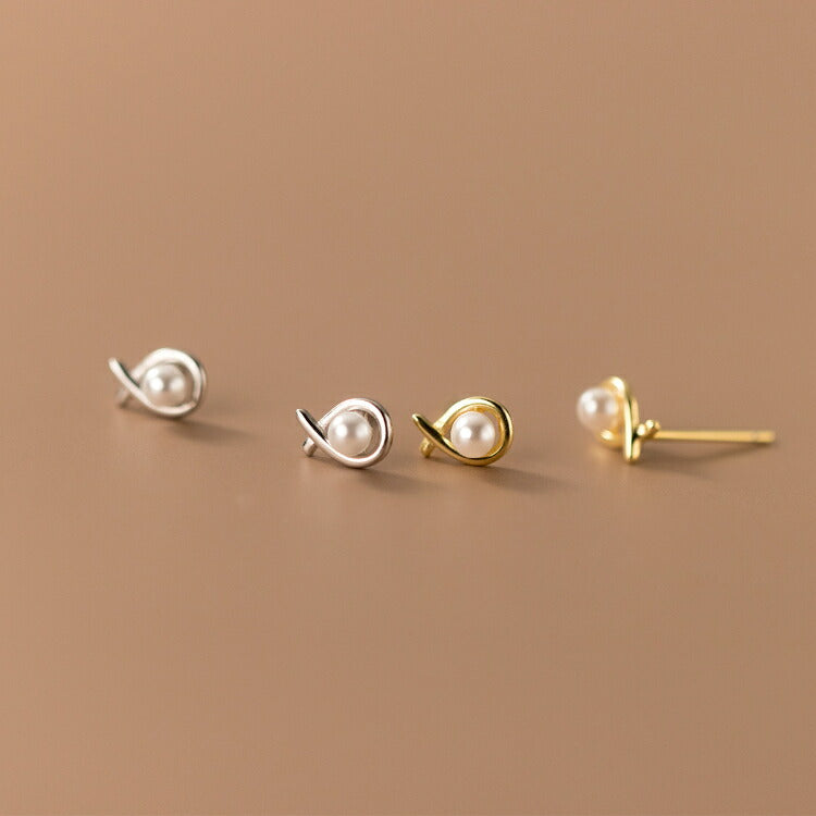 【雫モチーフのドロップパールピアス】 人工パール ピアス シルバー925 アレルギー対応 ドロップ 雫 水滴 シルバー ゴールド シンプル レディース 女性