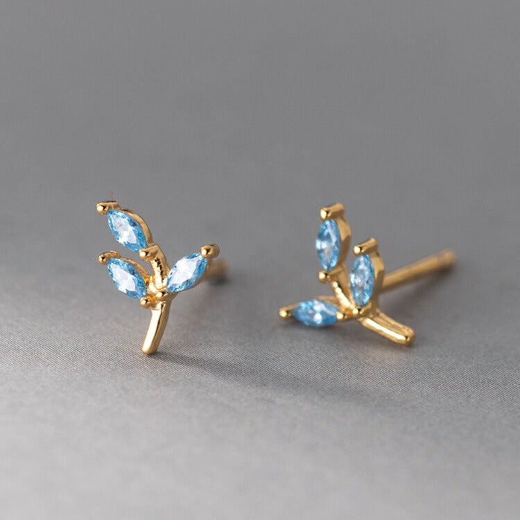 【新緑のリーフピアス】 シルバー925 ピアス キュービックジルコニア 葉っぱ はっぱ リーフ シルバー ゴールド ブルーストーン 幻想的 小枝 新緑