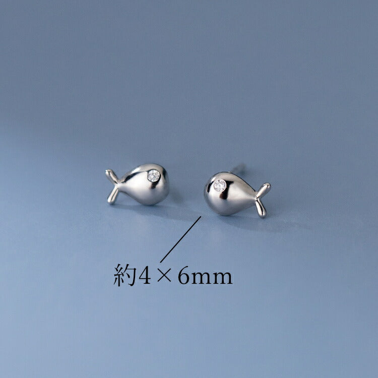 【小さいクジラのピアス】 シルバー925 キュービックジルコニア ピアス 夏 鯨 くじら 小さいピアス シンプルピアス 肴 シルバー ゴールド