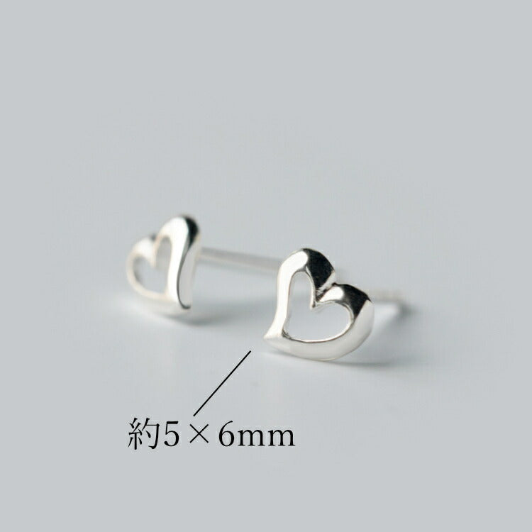 【曲がりハートのピアス】 シルバー935 ピアス ハート 金属アレルギー対応 つけっぱなし シンプル 愛心 シルバー キュート スイート レディース 女性 かわいい