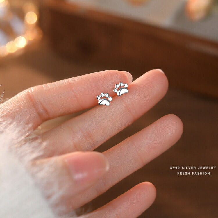 【シルバー肉球ピアス】 犬 猫 シルバー999 ピアス 金属アレルギー対応 キャット ドッグ シンプル 肉球 足跡 かわいい レディース 女性 動物 メンズ