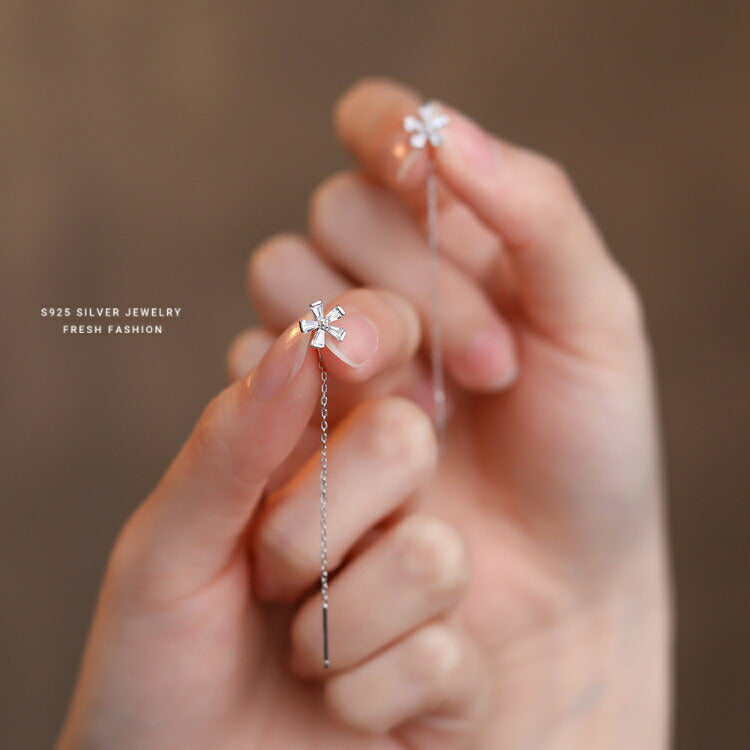 【フラワーチェーンピアス】 キュービックジルコニア ピアス シルバー925 揺れる チェーンピアス チェーン フラワー 花 シルバー ゴールド レディース 女性