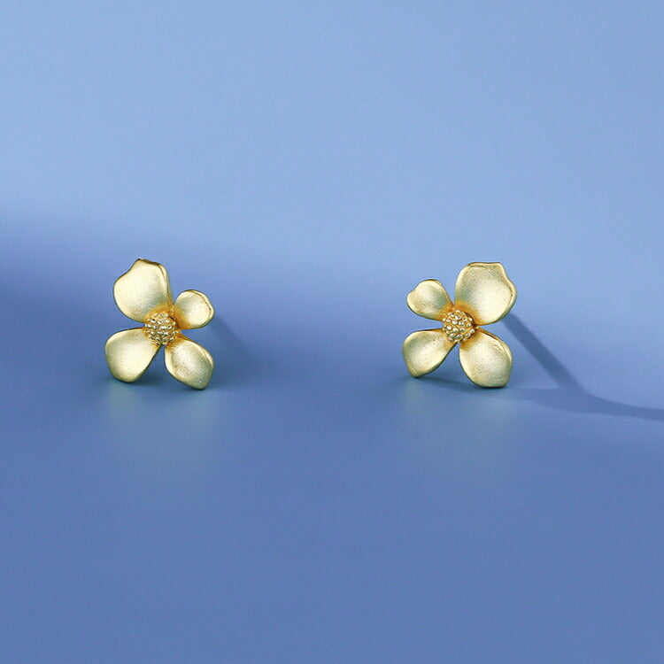 【クチナシフラワーピアス】 シルバー999 ピアス シルバー ゴールド クチナシ 花 フラワー 金属アレルギー対応 梔子 お花 レディース 女性 20G