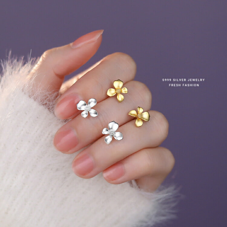 【クチナシフラワーピアス】 シルバー999 ピアス シルバー ゴールド クチナシ 花 フラワー 金属アレルギー対応 梔子 お花 レディース 女性 20G