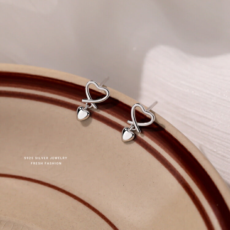 【揺れるWハートピアス】 シルバー925 ピアス 金属アレルギー対応 揺れる ハート シンプル ガーリー かわいい レディース シルバー ゆらゆら 韓国ファッション