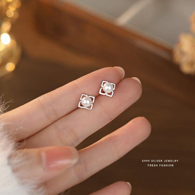 【パールがかわいい四葉のクローバーピアス】 シルバー999 ピアス 淡水パール 四葉 四つ葉 クローバー シルバー ゴールド かわいい レディース 女性 小さい 20G