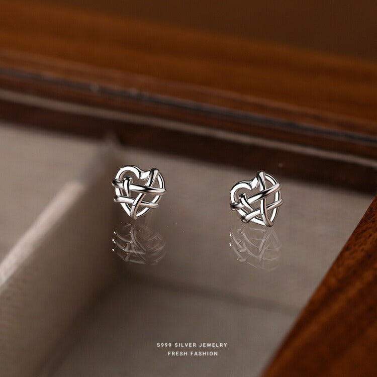 【編み込みハートのシルバーピアス】 シルバー999 ピアス ハート 愛心 シンプル かわいい ハートのピアス レディース 女性 キュート s999 20G 韓国ファッション