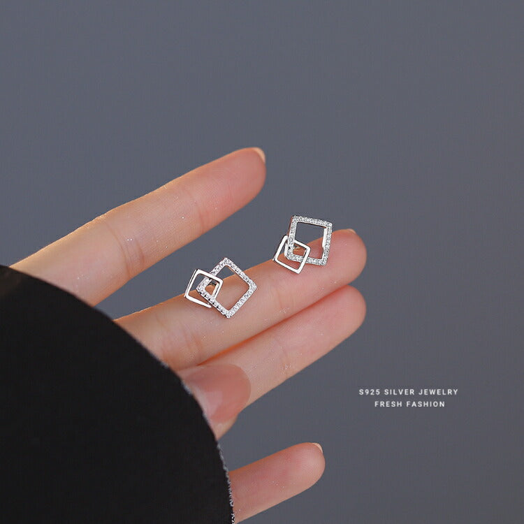 【キュービックジルコニアのスクエアピアス】 シルバー925 ピアス スクエア キュービックジルコニア 金属アレルギー対応 リッチ 大人 女性 四角 レディース シルバー ゴールド