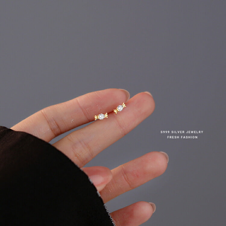 【キャンディモチーフのシルバーピアス】 シルバー999 ピアス 飴玉 キャンディ キュービックジルコニア 金属アレルギー対応 20G 飴 食べ物 かわいい レディース 女性 シンプル おやつ