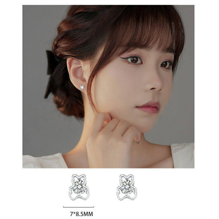 【くまモチーフのキュービックジルコニアピアス】 シルバー999 ピアス 熊 クマ 子熊 テディベア シンプルピアス キュービックジルコニア 金属アレルギー対応 レディース 女性 かわいい