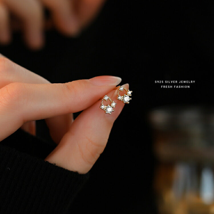 【キュービックジルコニアのデザインピアス】 シルバー925 ピアス スターリングシルバー キュービックジルコニア 金属アレルギー対応 シンプル かわいい 小さい 小さめ レディース 女性