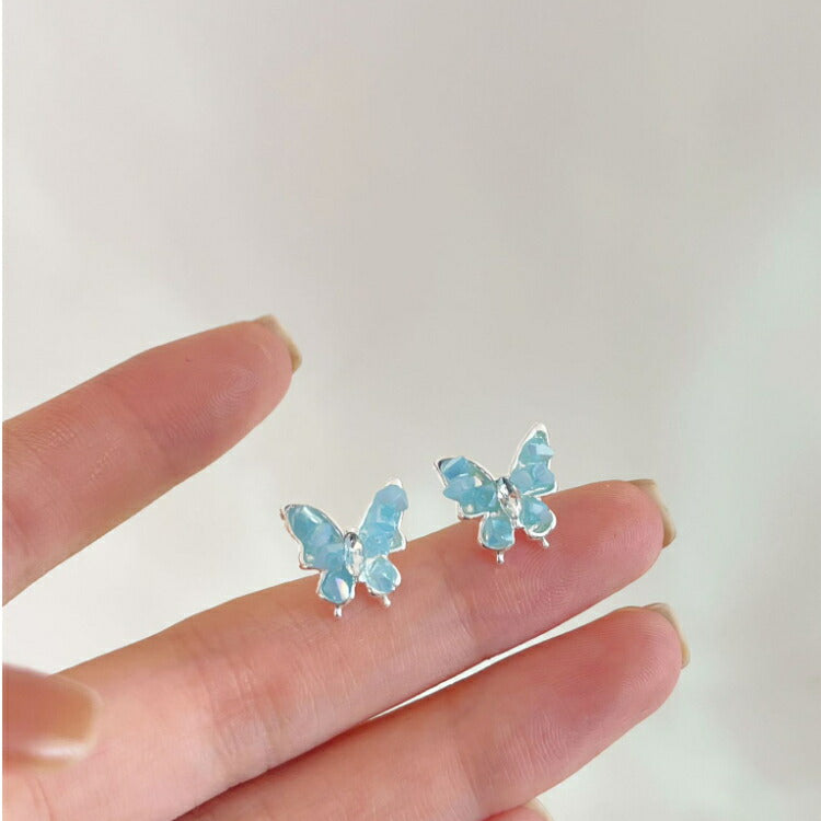 【シルバーグリーンブルーから選べるクリスタル蝶々ピアス】 ちょうちょ ピアス シルバー グリーン ブルー 20G ペア レディース 女性