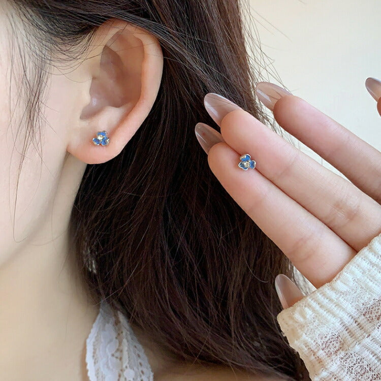 【選べるチェーンとスタッドの青花ピアス】 ピアス アイリス チェーンピアス スタッドピアス 青花 ブルー フラワー ピアス 20G チェーン 揺れる ゆらゆら 1ペア ぶらぶら