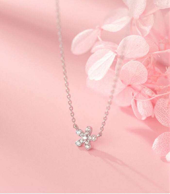 シンプルネックレス レディース シルバー925 Silver925 アレルギー対応 プレゼント ネックレス シンプル シルバー ゴールド 小さめ 華奢 重ね付け  上品 清楚 デイリー カジュアル フォーマル オフィス 大人 925 女性